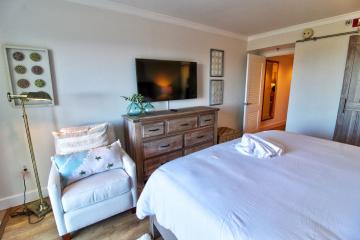 King Bedroom